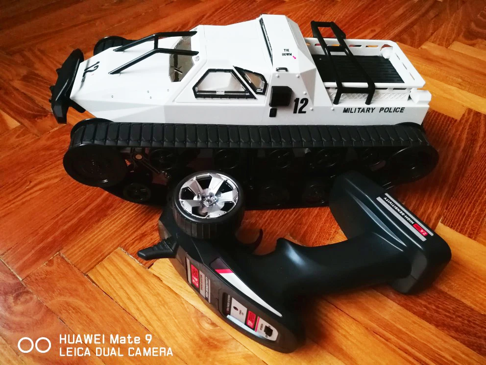 2 4G rc Танк четыре колеса большой военный грузовик 1:12 размер симулятор Диск