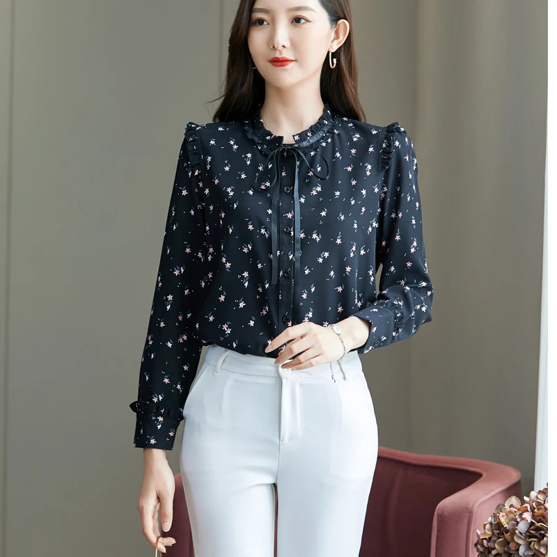 

Spring 2020 new autumn large size women's top chiffon shirt flower small shirt