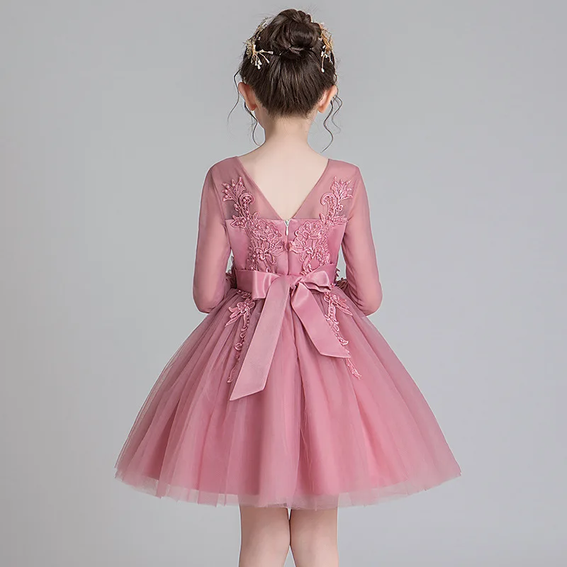 12130227169_1152233505