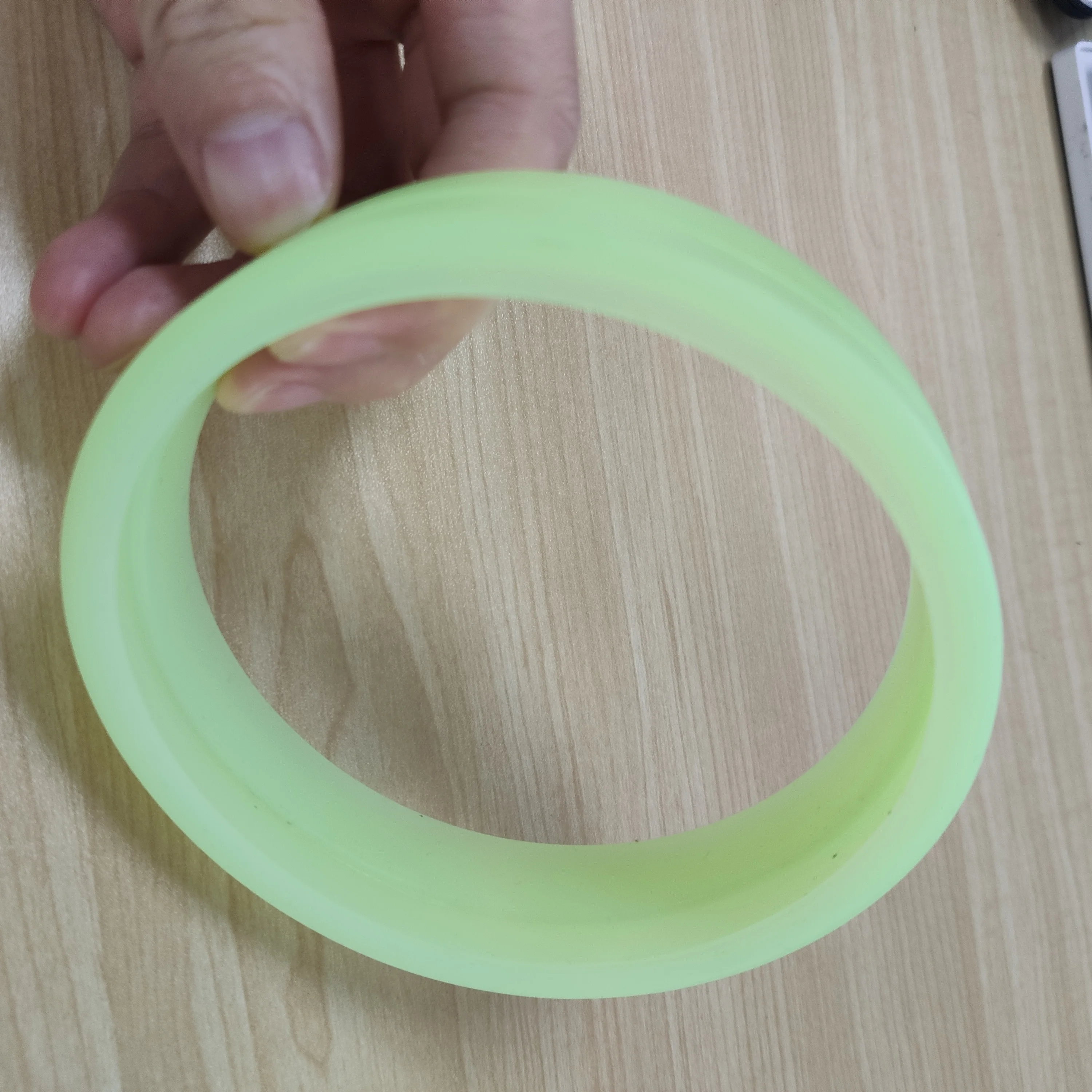 Scalar Energy Alpha spin Bioenergy glass rubber anion ring Energy Protector