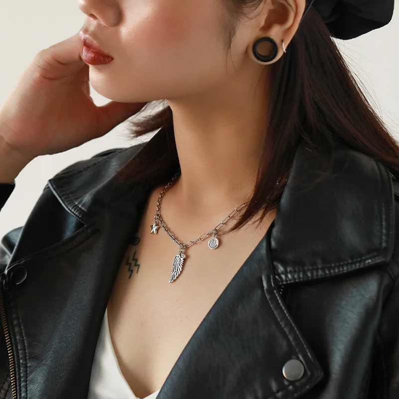 

Far Vatican S925 Sterling Silver Necklace Online Celebrity Celebrity Style Wing Necklace Retro Thai Silver Angel Wing Necklace N