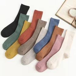 Solid Color Women Cotton Socks Retro Middle Tube Autumn Winter Male Socks Special Comfortable Knitted Girls Casual Socks Women