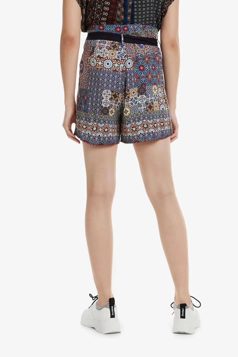 Испания desigual печатный пояс модные шорты