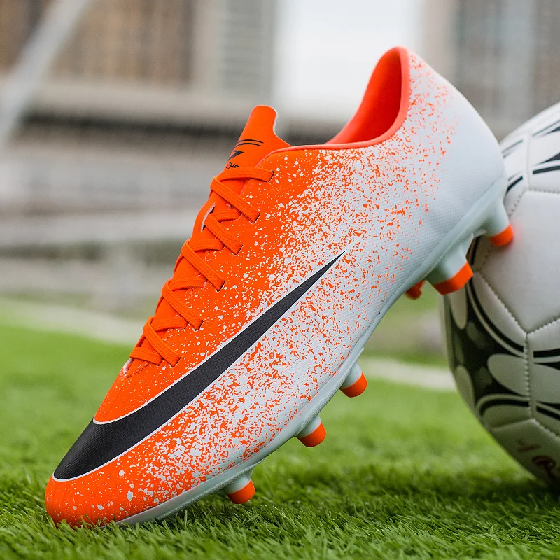 OUKEDI профессиональные футбольные ботинки мужские сникерсы дети chuteira futebol zapatos de futbol длинные шипы европейские размеры 35-44