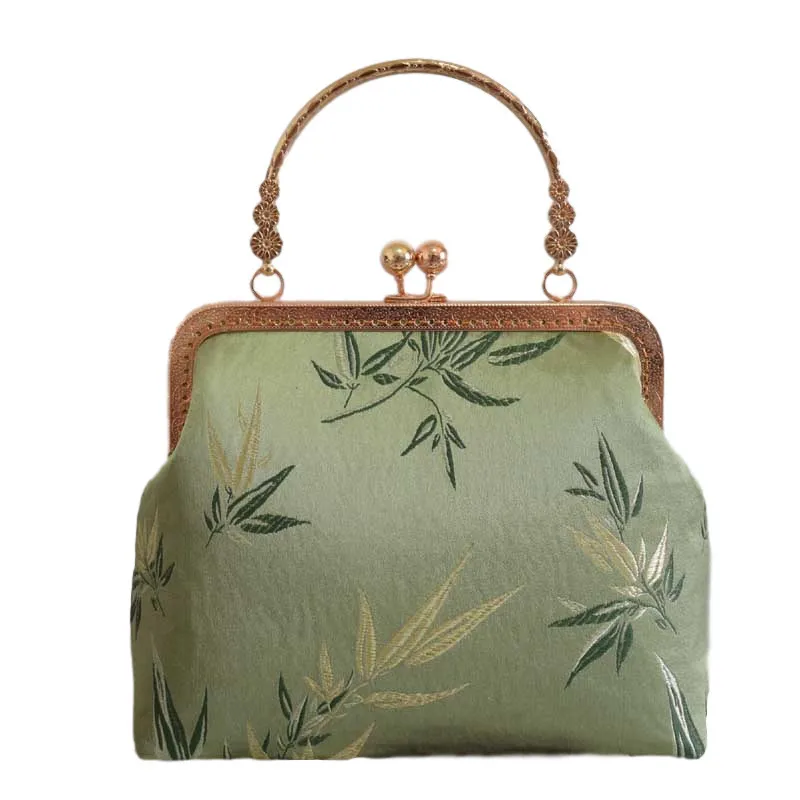 New ladies ethnic style embroidered handbag large capacity buckle handbag high-end atmospheric meal bag