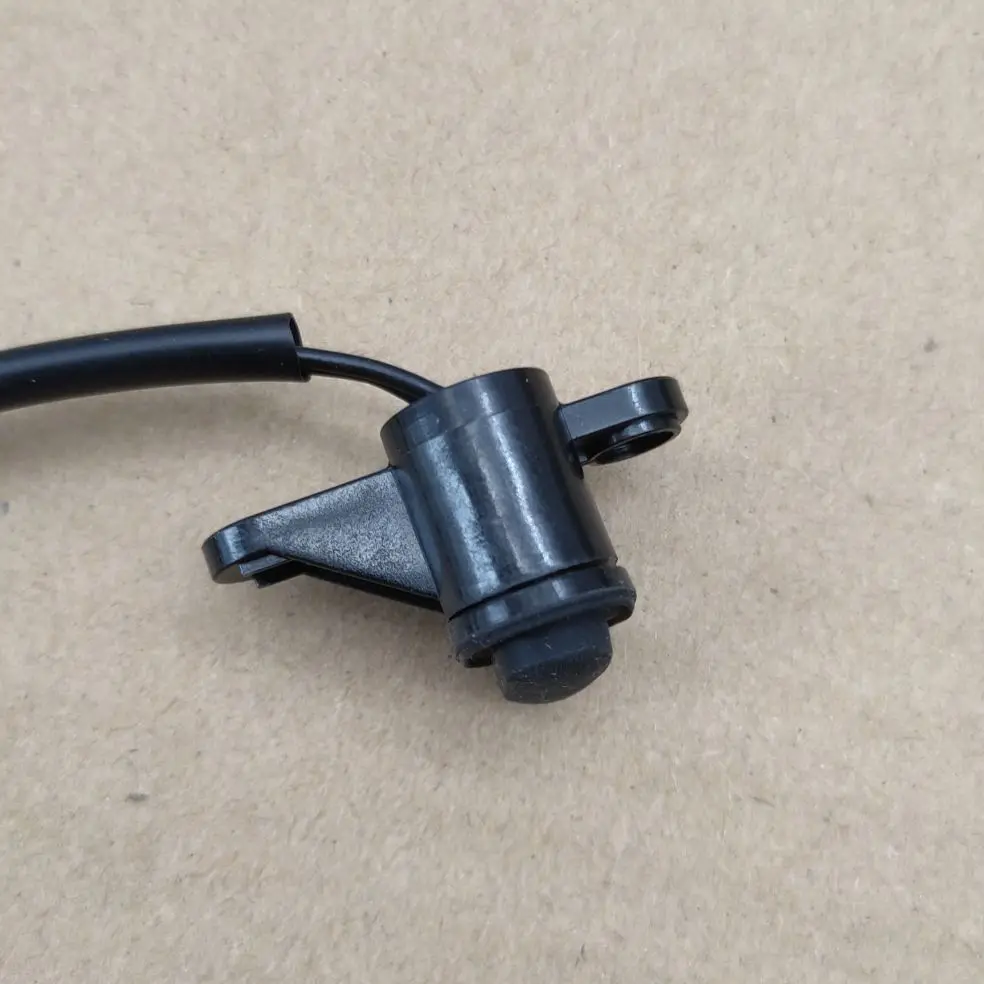 Trunk Switch Tailgate Switch Keyless Entry Button for Mazda 6 GH electromagnetic push button switch power cord switch