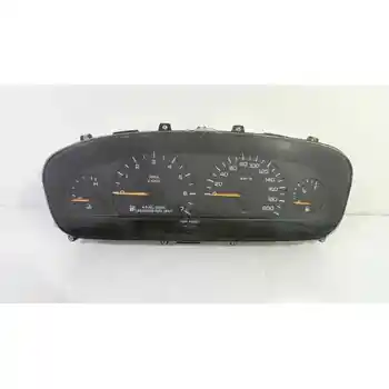 

70113R 2271017 Watch Features Km Chrysler Voyager (gs)