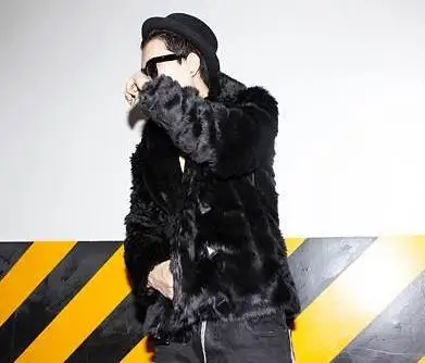 Chaqueta mujer, мужская верхняя одежда из искусственного меха кролика Рекс, Jaqueta Masculina, зимнее плотное пальто, черное пальто с капюшоном размера плюс, D26