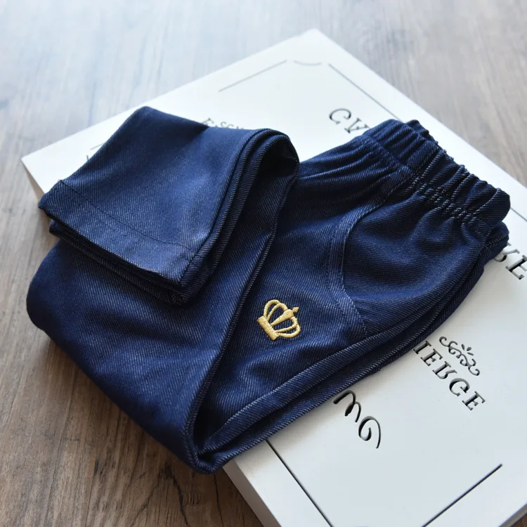 Для девочек в форме сердца в форме короны с вышивкой удобные простые эластичные детские мягкие джинсы зауженные брюки для девочек