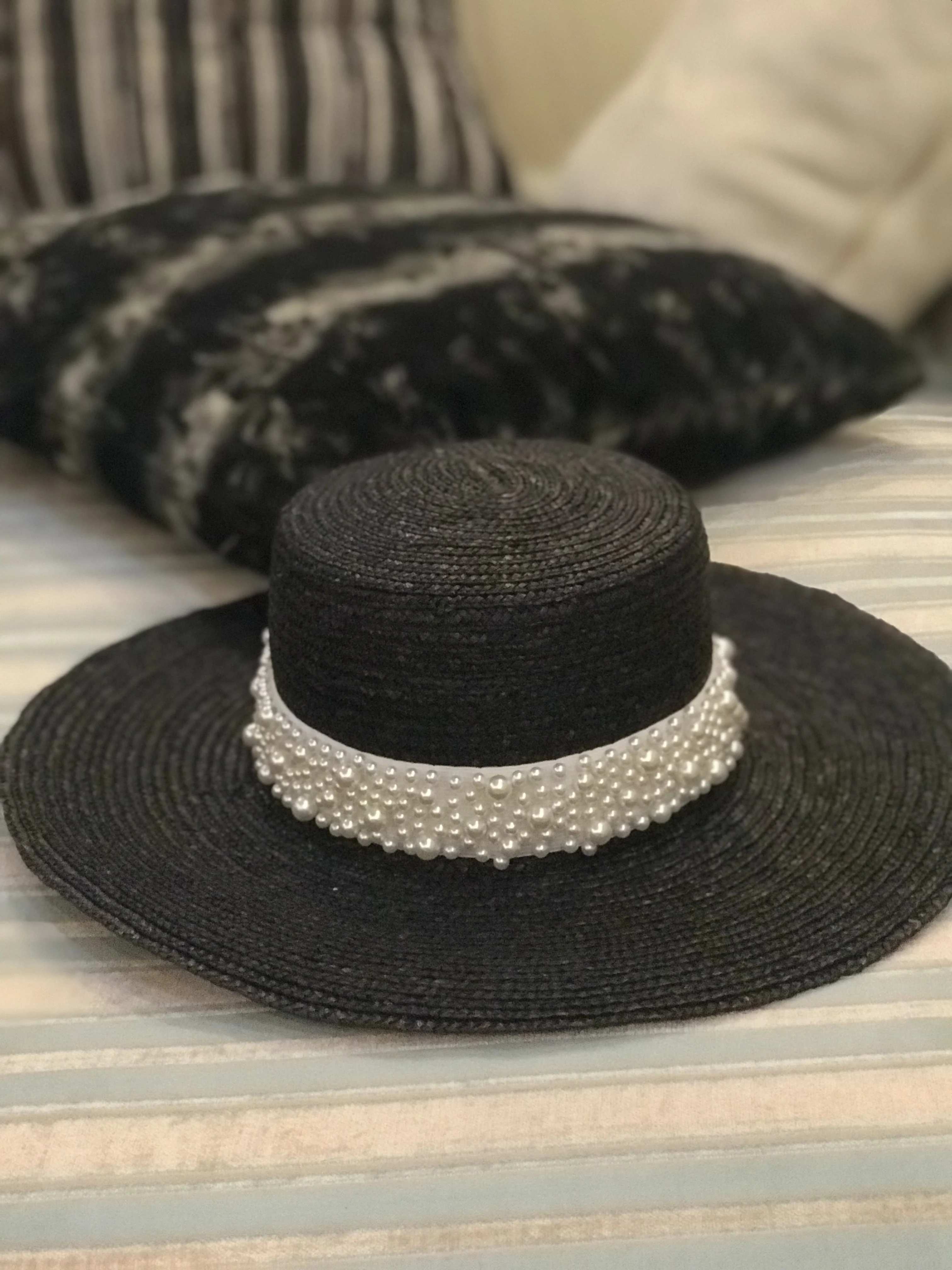 

01909-shi summer handmade black straw pearl lady fedoras cap women leisure panama jazz hat