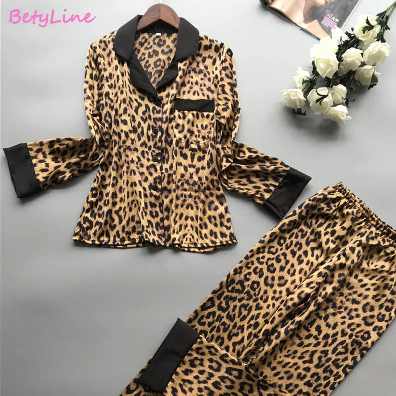 Осенние женские пижамные комплекты со штанами, шелковая Домашняя одежда, атласный Леопардовый принт, сексуальный пижамный комплект с длинными рукавами, тонкая Пижама