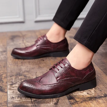 

Misalwa Men Simple Lightweight Dress Leather Shoes Gentleman Wedding Party Brogue Shoes Solid Red Oversized 44 45 Suit Shoes