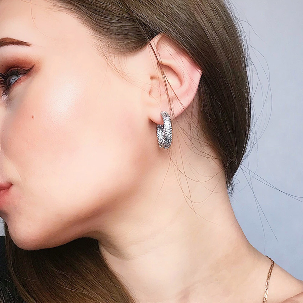 hoop earrings (1)