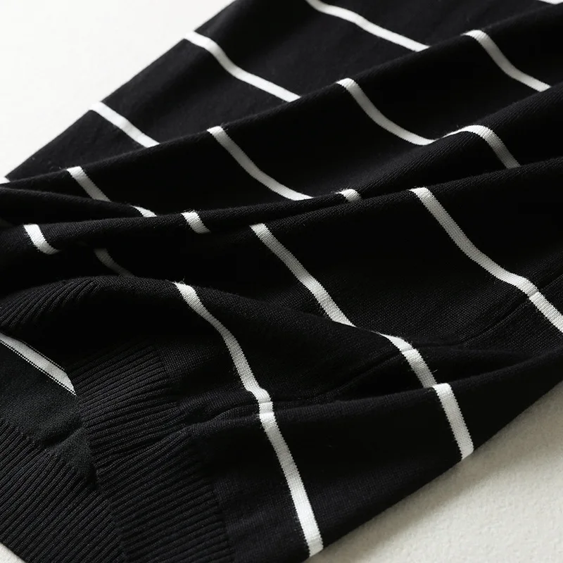 8950719505_862432782