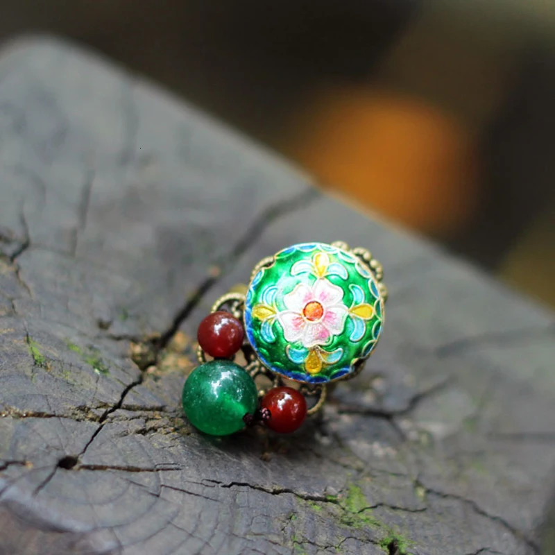 2393706667_1453478416