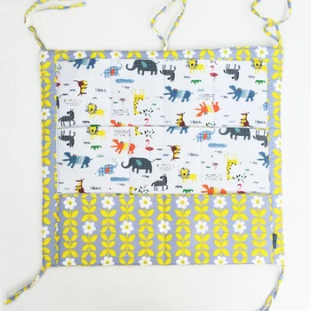 

Pure Cotton Cot Bed Bedside Hanging Dirty Clothes Storage Bag Organizer 60 * 50cm Toys Diaper Pockets Fix On Crib Bedding Set