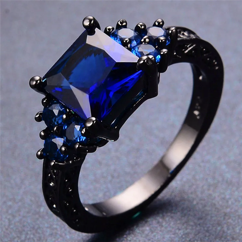 Женское кольцо из черного золота 14 к с синим камнем | Украшения и аксессуары