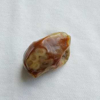 

Natural beautiful stone Ornamental raw stone raw agate Silk Road Collectibles unique collection