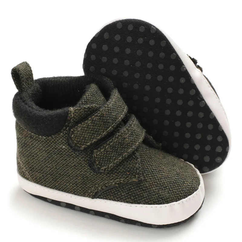 Новая обувь для маленьких мальчиков повседневные Мягкие Нескользящие ботинки на мягкой подошве мокасины на шнуровке для новорожденных; сезон осень-зима