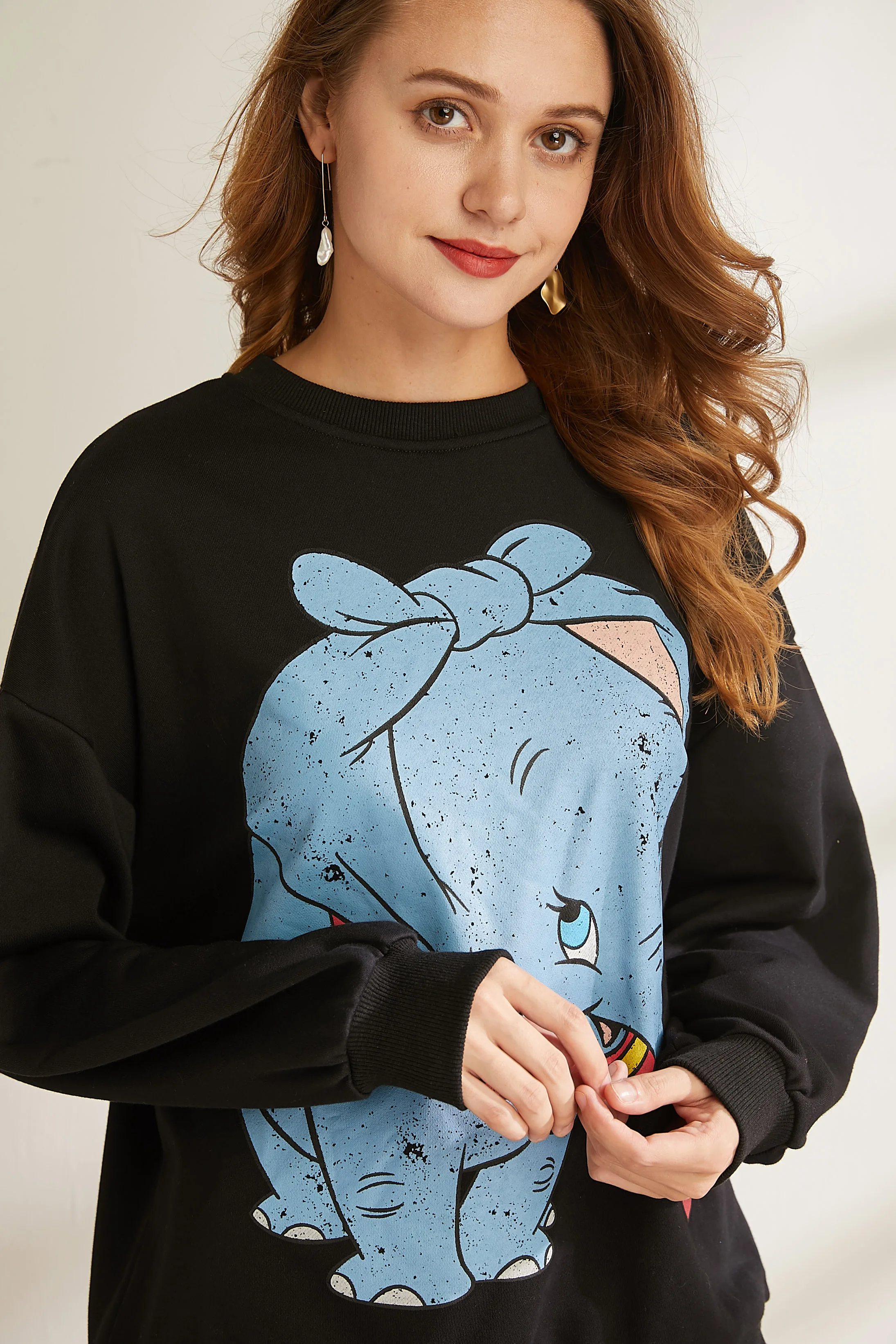 Dumbo Sweatshirt women clothing carton Elephant print autumn streetwear fashion o neck long sleeve oversize Black pullover