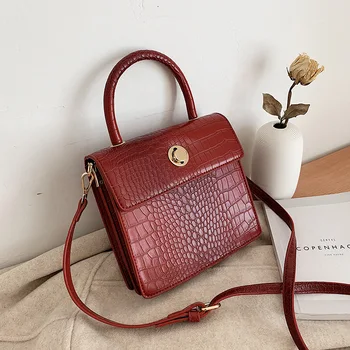 

Crocodile pattern Small Square Bag For Women New Quality Retro Leather Ladies Designer Handbags Female Shoulder Messenger Bags