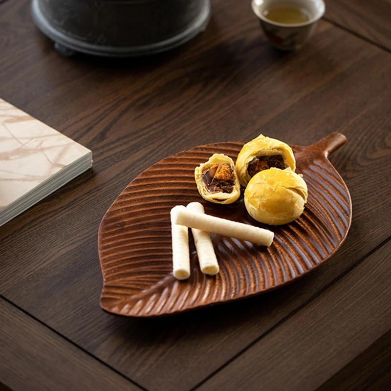 Q9QF Wooden Leaf Shape Refreshment Tray Fruit Tray Dessert Snack Plate Japanese Style Bread Wooden Plate Decorative Tableware fruit plate ceramic dessert plates wooden tableware