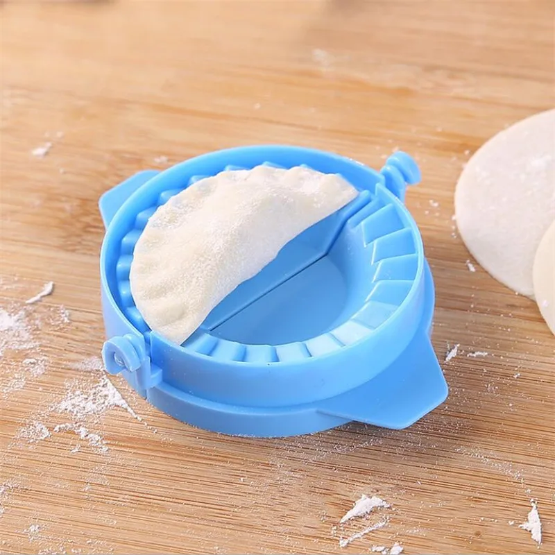 1PCS DIY Dumplings Tool High Quality Dumpling Jiaozi Maker Device Easy to make Dumpling Mold Clips Kitchen Accessories baking tool baking accessories dumpling maker