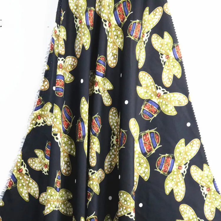 

High-grade woven small bee satin bubble print cloth European and American spring and summer fashion women's fabric wholesale