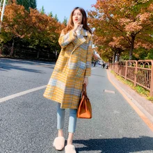 Осенне-зимнее толстое клетчатое пальто для женщин с отложным воротником, клетчатое шерстяное пальто на пуговицах, свободная длинная верхняя одежда из гусиной лапки DG622
