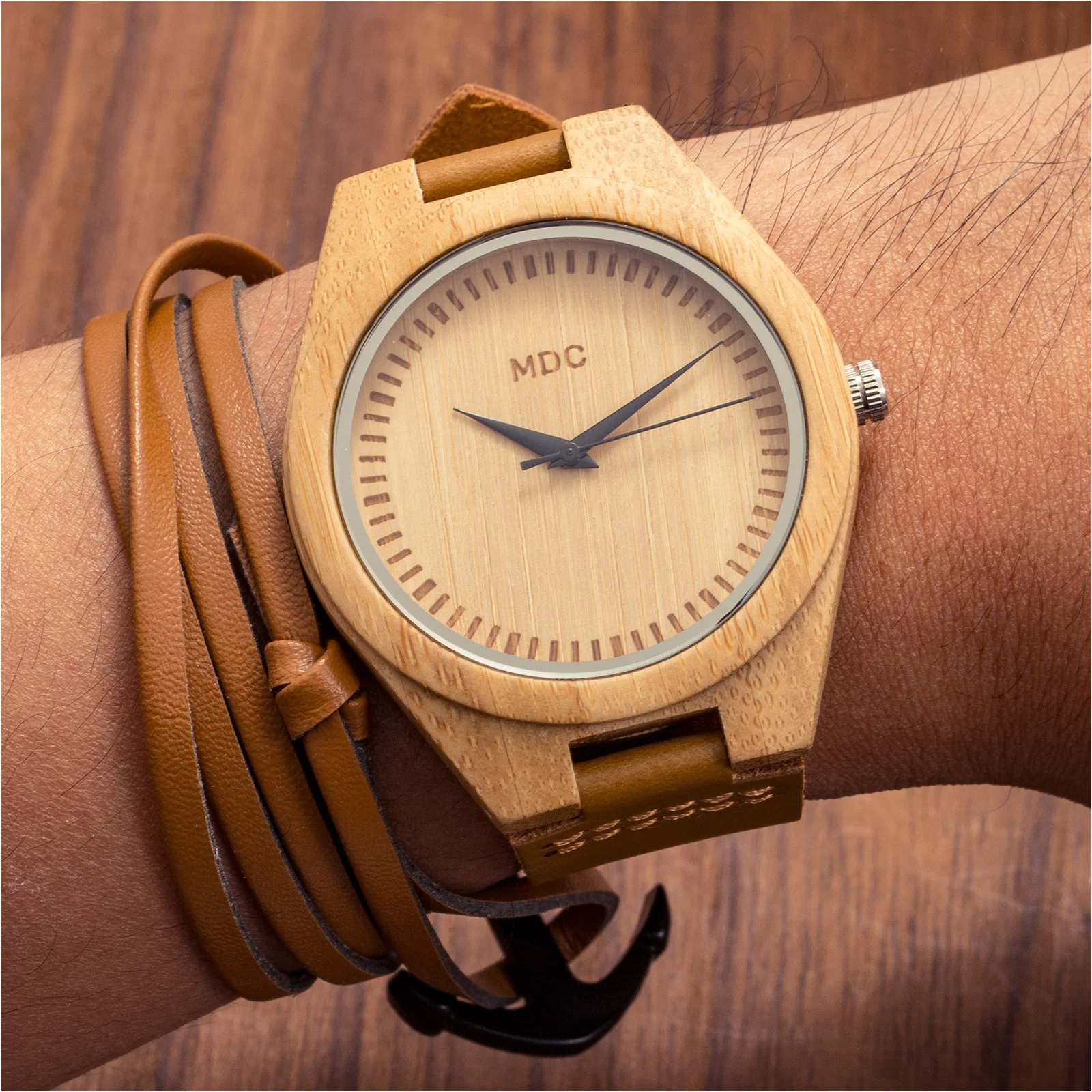 

MDC Mens Quartz Wristwatches Wood Bamboo Couple Watch Women Watches Leather Watchbands Bracelet Set Gift Reloj Relogio Masculino