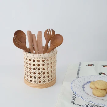 

Rattan Chopsticks Storage Handmade Spoon Organizer Holder Pen Pencils Organization Vase Support Home Office Kitchen Table Decor