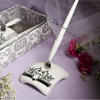 

Damask Design Wedding Ceremony Sign in Pen Set