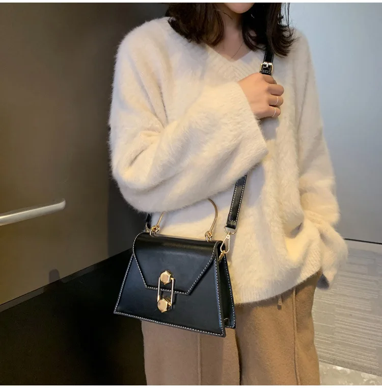 

Camelia Shoulder Bag synthetic leather Celebrity Bag