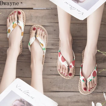 

2019 summer new fashion beach female slippers Korean version of the wild wear casual flat flip flops