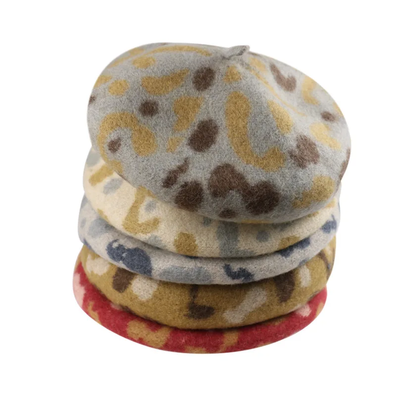 

Net red same Bailey hat retro leopard print painter hat Japanese bud Hat Wool pumpkin hat wholesale girl