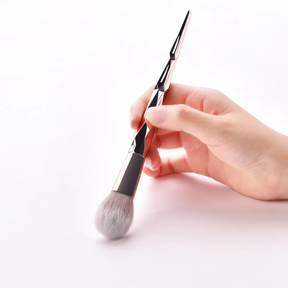 11830784209_1483572470