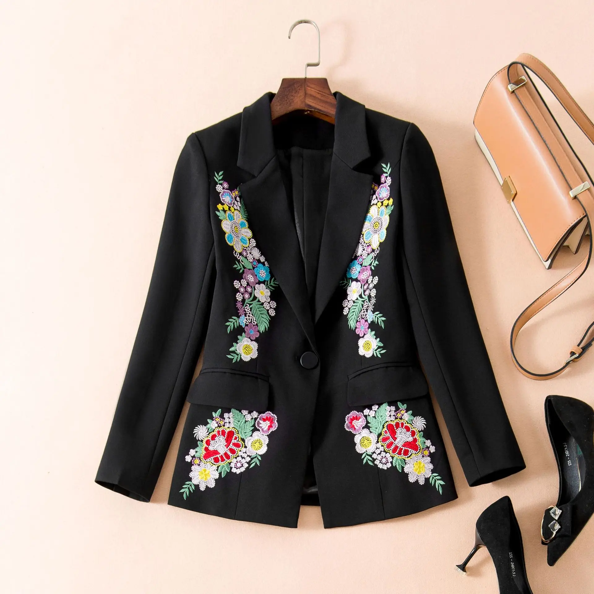

HIGH QUALITY Newest 2019 Designer Blazer Women's Long Sleeve Single Button Flowers Embroidery Blazer Jacket Outerwear