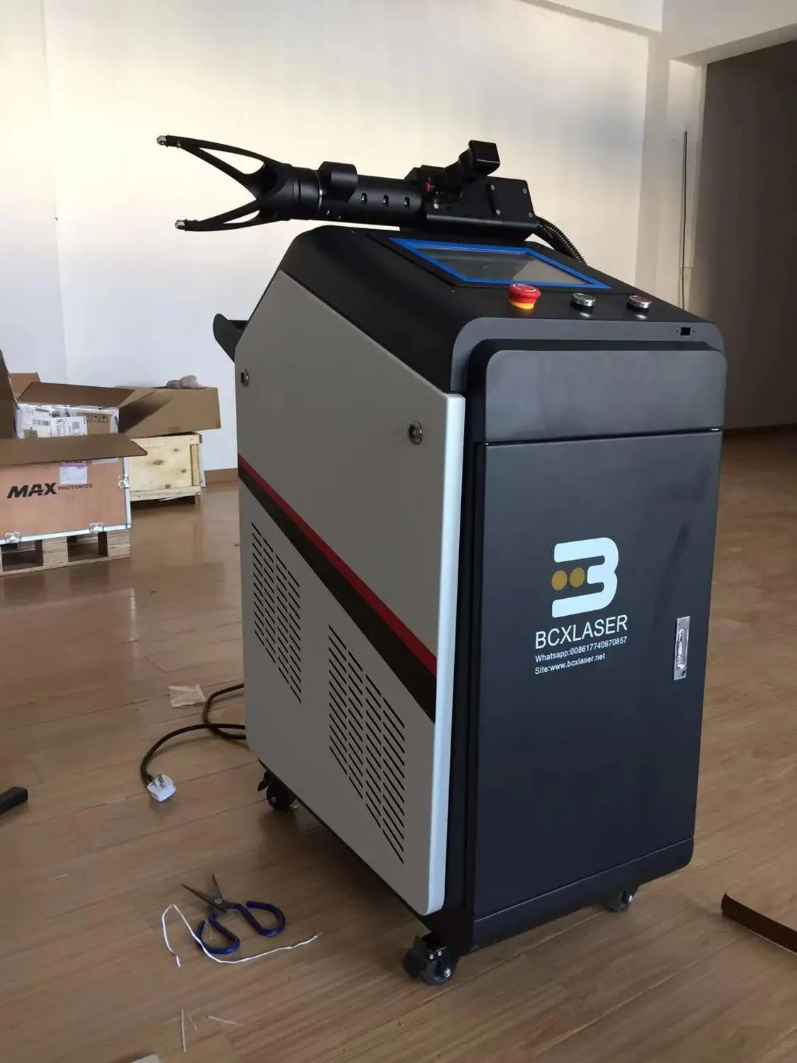 50W/100W/200W/500W/1000W Fiber Laser Cleaning Machine/Rust Cleaning Machine Laser  Rust Removal Machine