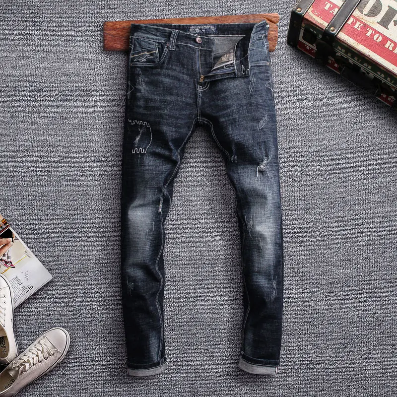 

Italian Style Fashion Men Jeans Black Blue Color Slim Fit Vintage Designer Ripped Jeans Men Streetwear Retro Classical Jeans