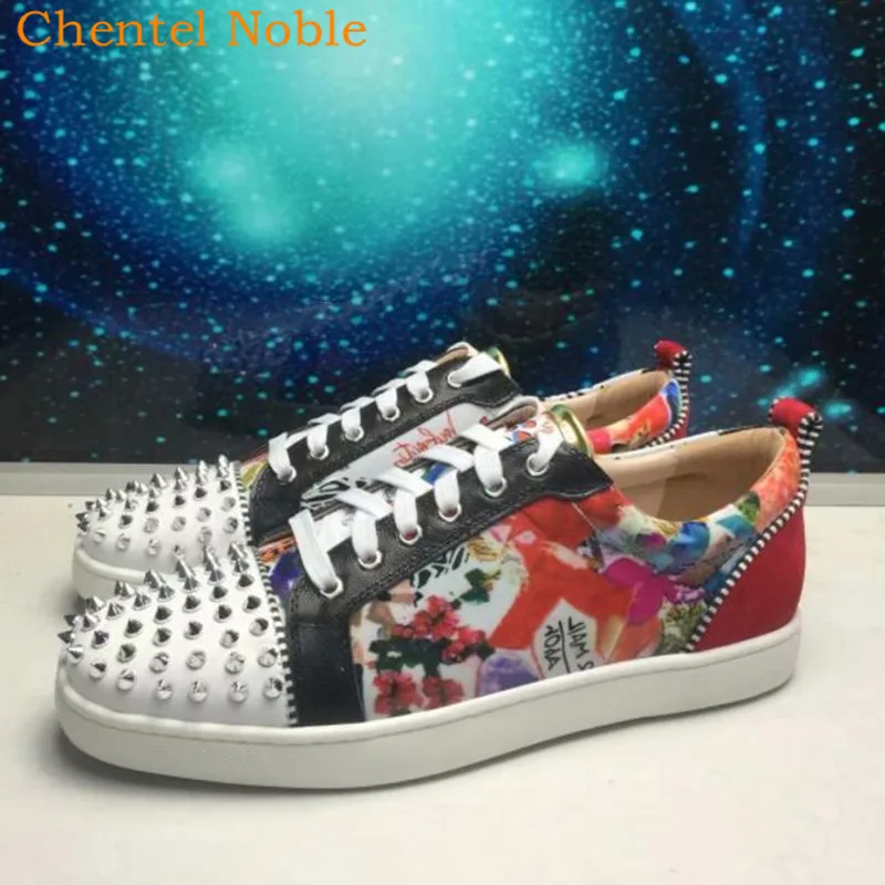 

2019 Chentel Noble Rivet Leather Loafers Men Casual Shoes Party Dress Shoes Men Flats Irregular Pattern Sneakers Leisure Male