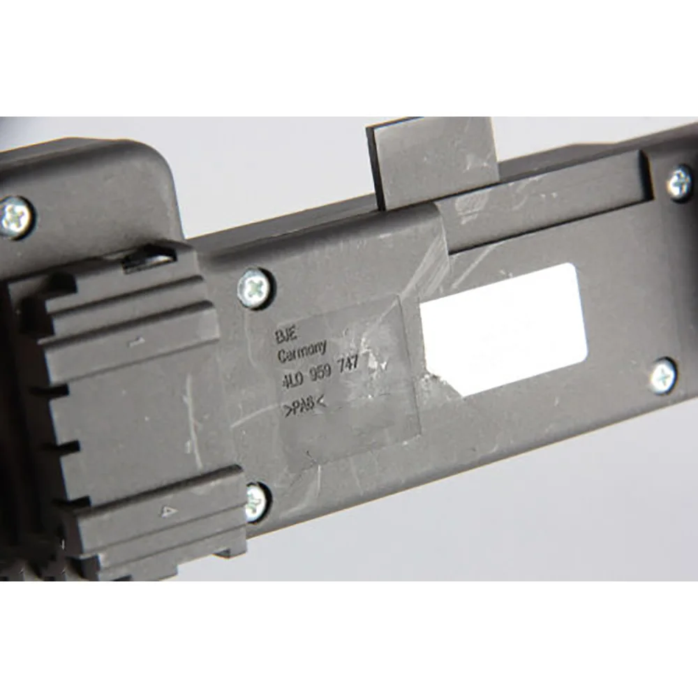 Trunk Hinge Bracket Left Driver Side For Audi S4 A4 VW Jetta Passat B5 1999-2005