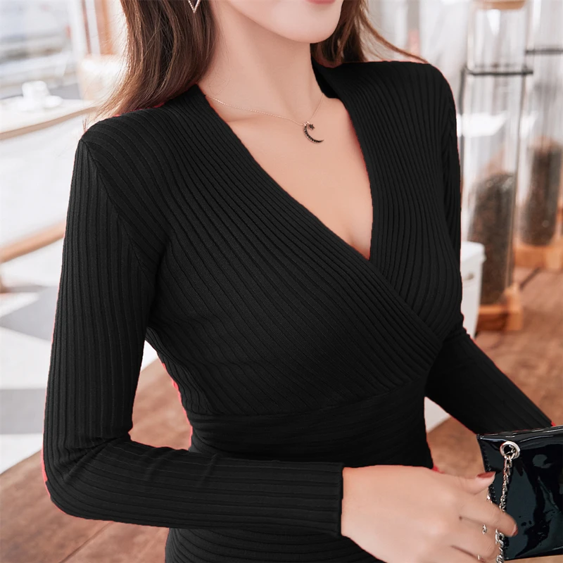 

Fashion Autumn Winter Solid V-Neck Pullovers Sweaters Women Korea Black Short Knitted Sweater Female Bottoming Soft Jumper