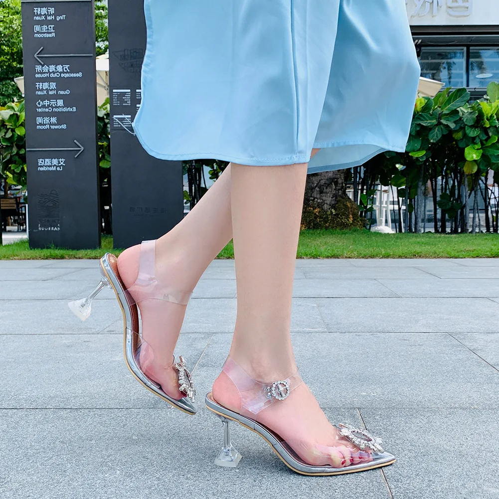Odinokov/туфли из ПВХ с прозрачными кристаллами; Новинка года; остроносые туфли на нечетном каблуке; женские туфли-лодочки на шпильке с украшением от солнца; большие размеры