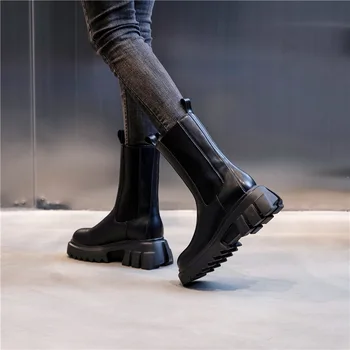 

Smoke tube boots autumn and winter 2020 new medium tube thick bottom non-slip Chelsea leather women's boots long tube short boot