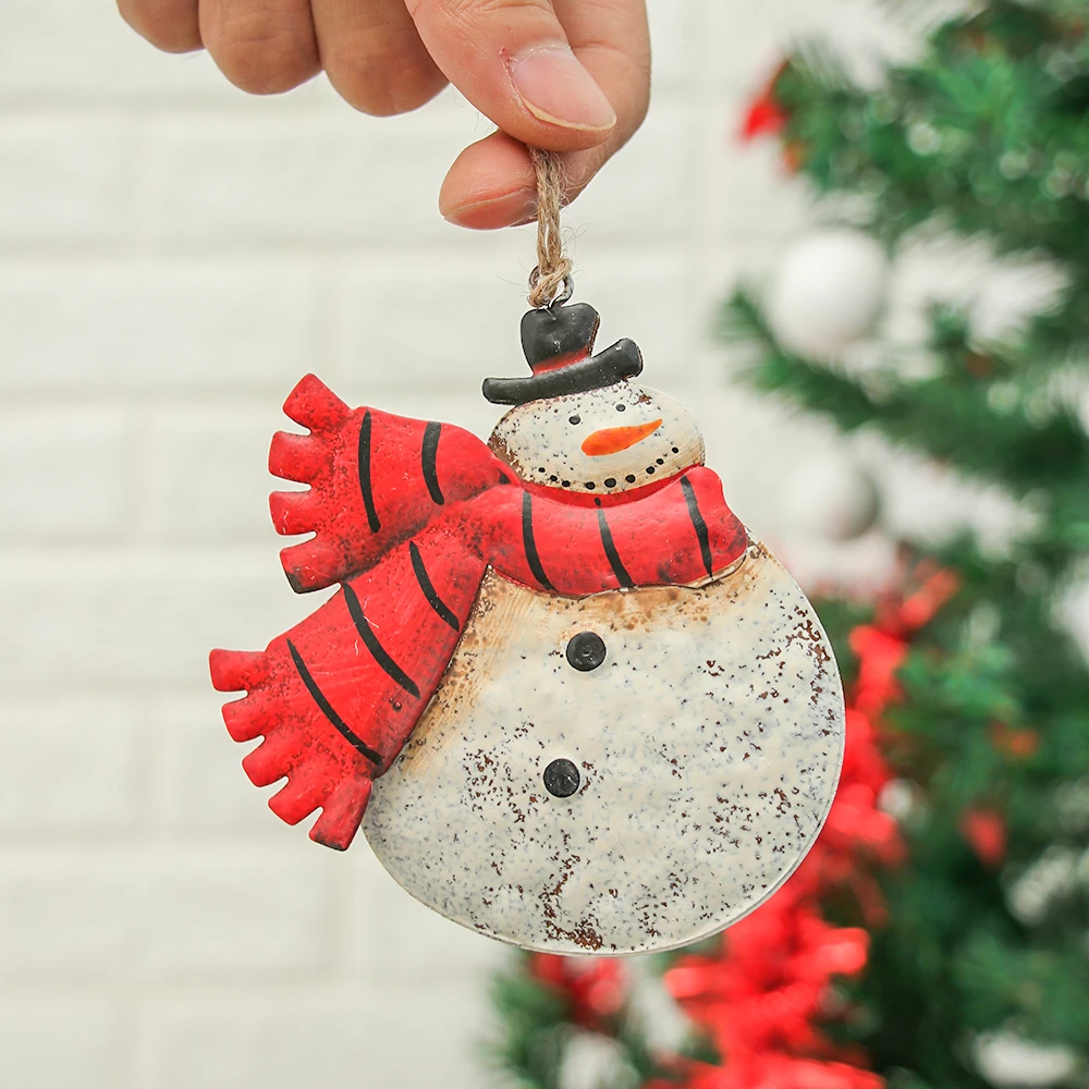 Christmas Decorations Retro Metal Xmas Tree Embellishment Welcome Door Hanging Pendants Santa Claus Cartoon Angel Doll Drop Ornaments Christmas Decor