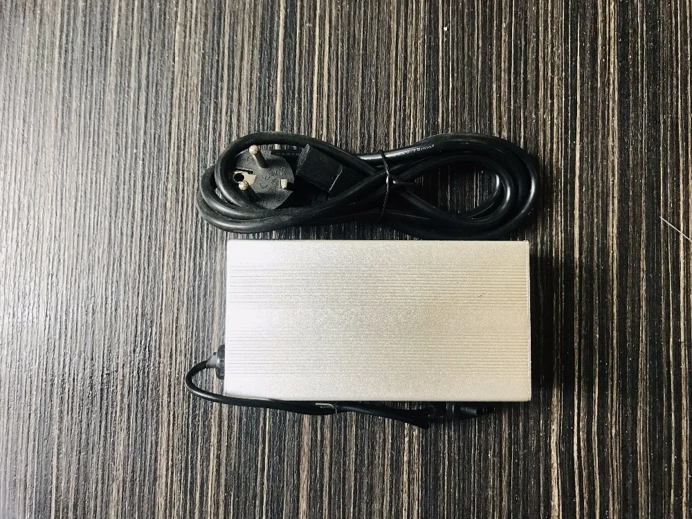 Clearance Ninebot Z6/Z10 electric unicycle, 6A fast charger. 110-240V 50-60hz monowheel,one wheel scooter 0