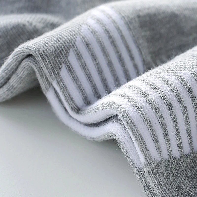 Chaussettes de sport en coton pour hommes, 5 paires/lot, haute qualité, cheville, respirantes, douces et confortables, courtes, à la mode, quatre saisons, 4 Styles_voghion.com