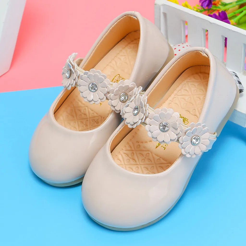 Кожаная женская обувь детские туфли для принцессы Детские тонкие сандалии с цветами Chaussures Enfant Fille школьная обувь для девочек