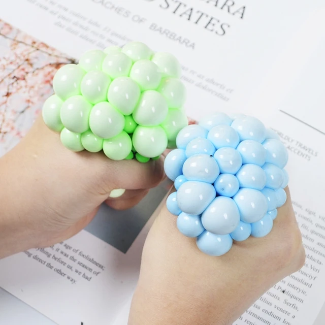 4Pcs/Set Stress Relief Toys Mesh Squishy Grape Balls with Net Squeeze out Mini Balls for Children Adults Random Color 4