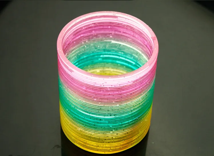 

9.5*8.7cm Large Quality Rainbow Circle Stalls Children Elastic Circle Adult Puzzle Funny Toys Early Development Educational